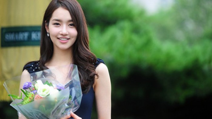 “Đẹp nhân tạo” hay “xấu tự nhiên”