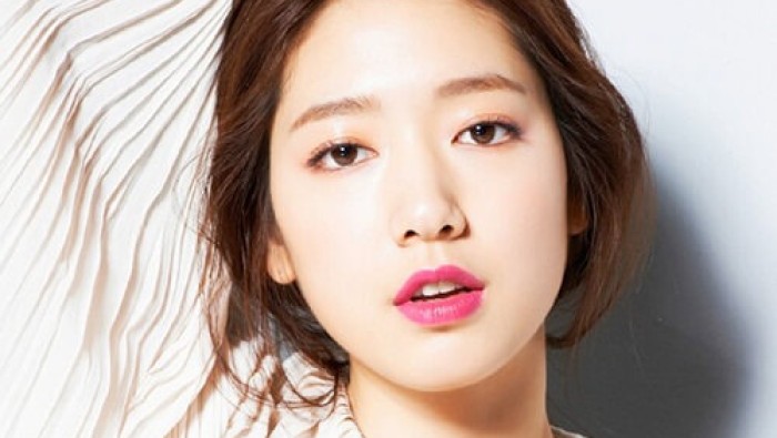 Có nên phẫu thuật làm mỏng môi không?