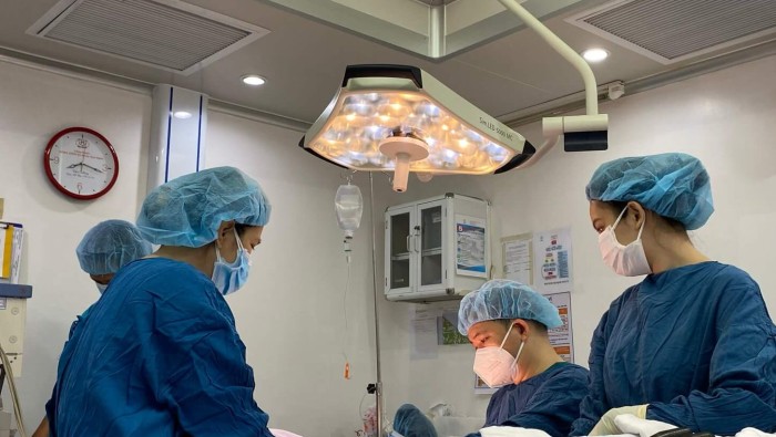 Xử lý mũi viêm, co rút bằng phương pháp nâng mũi sụn sườn