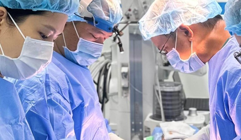 Nâng mũi đổi phong thủy, tưởng đùa nhưng có thật tại Thẩm Mỹ Viện Charming